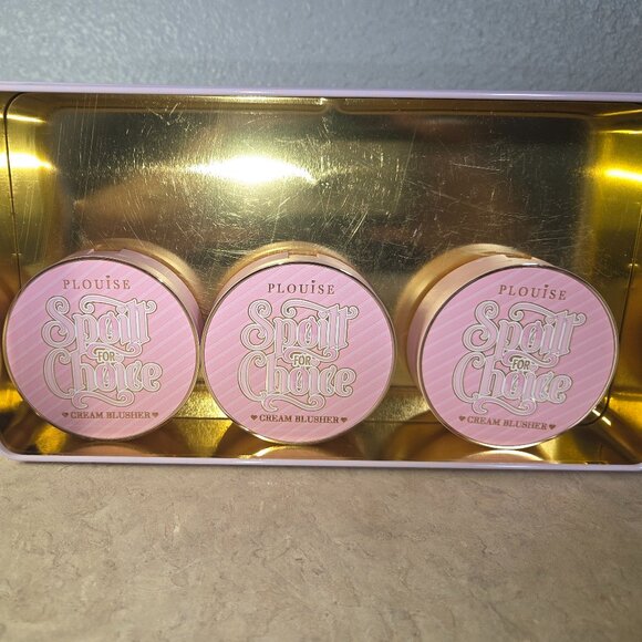 P.Louise Spoilt for Choice Cream Blush Tin w/3 Blushes - Picture 4 of 11